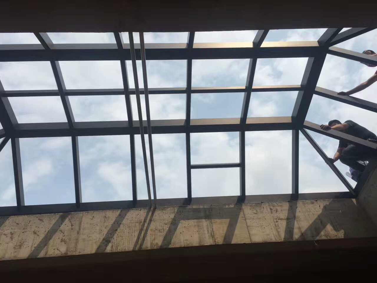 1530928985117326.jpg 1-1F413140313559.jpg