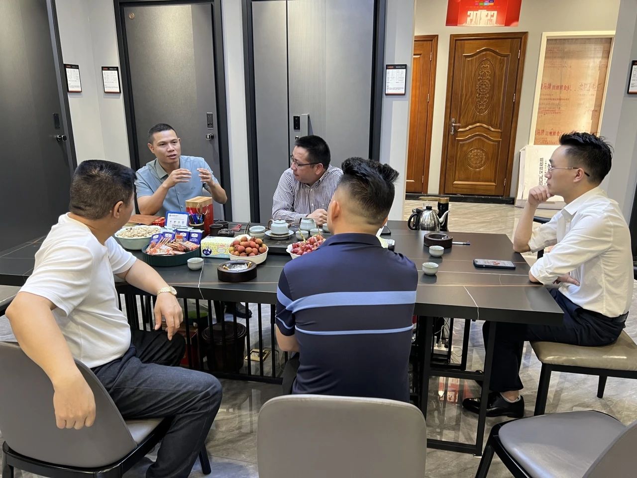 b184cf99437bc216d51e87e1299c9540.jpg b184cf99437bc216d51e87e1299c9540.jpg