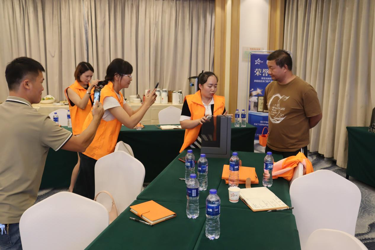 ce0442bdf7fed4dfe78a05b174ba6fea.png ce0442bdf7fed4dfe78a05b174ba6fea.png