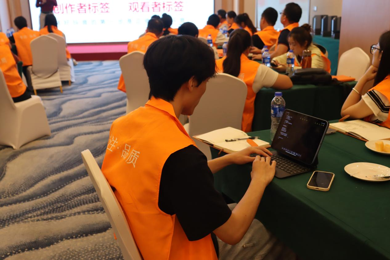 d843342315c3fce8d834b11ee9a0dd4e.png d843342315c3fce8d834b11ee9a0dd4e.png