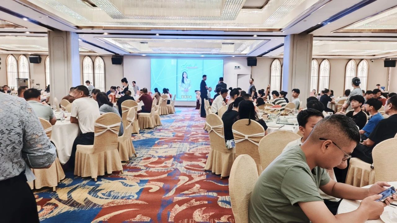 7d2e6d44b402e948180f952d80cec743.jpg 7d2e6d44b402e948180f952d80cec743.jpg